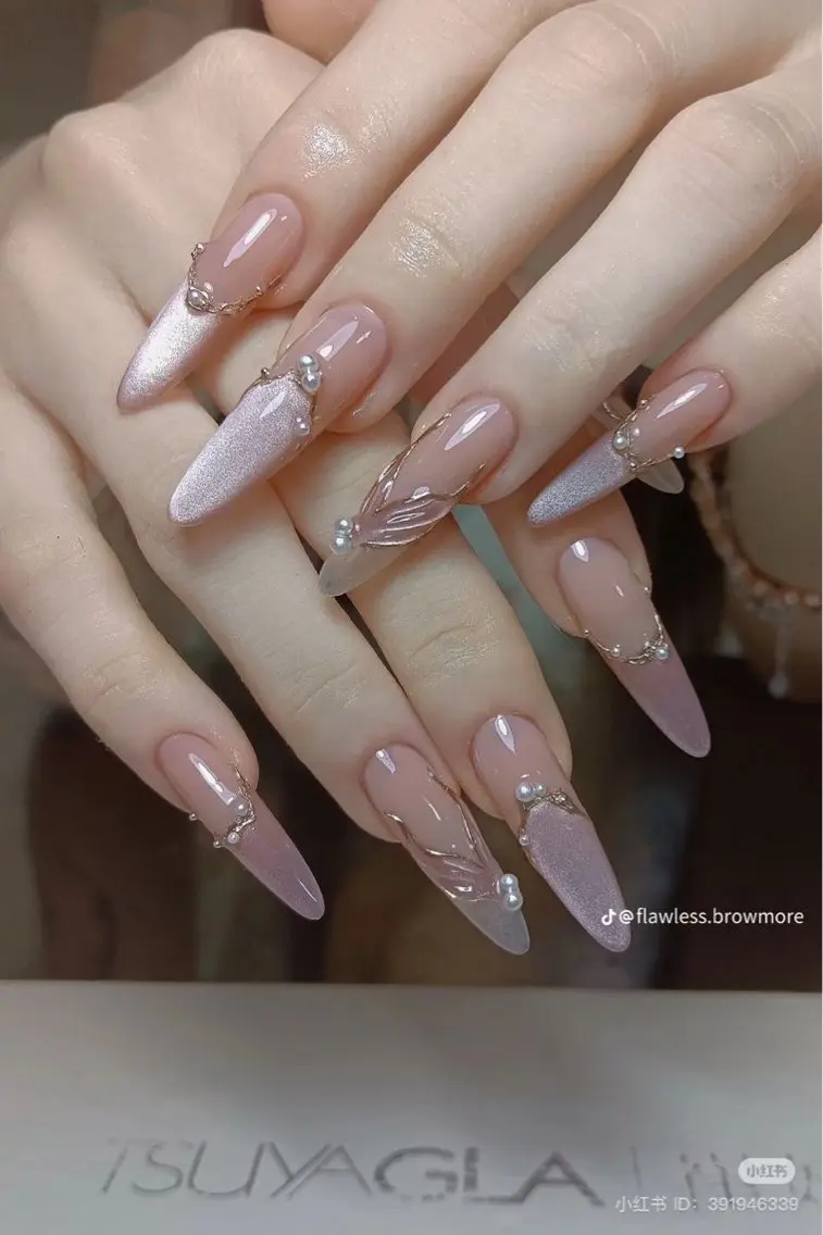 ネイル 韓国ネイル マグネットネイル 持ち込み ハンドネイル Dyo Nail_Royalのネイルデザイン