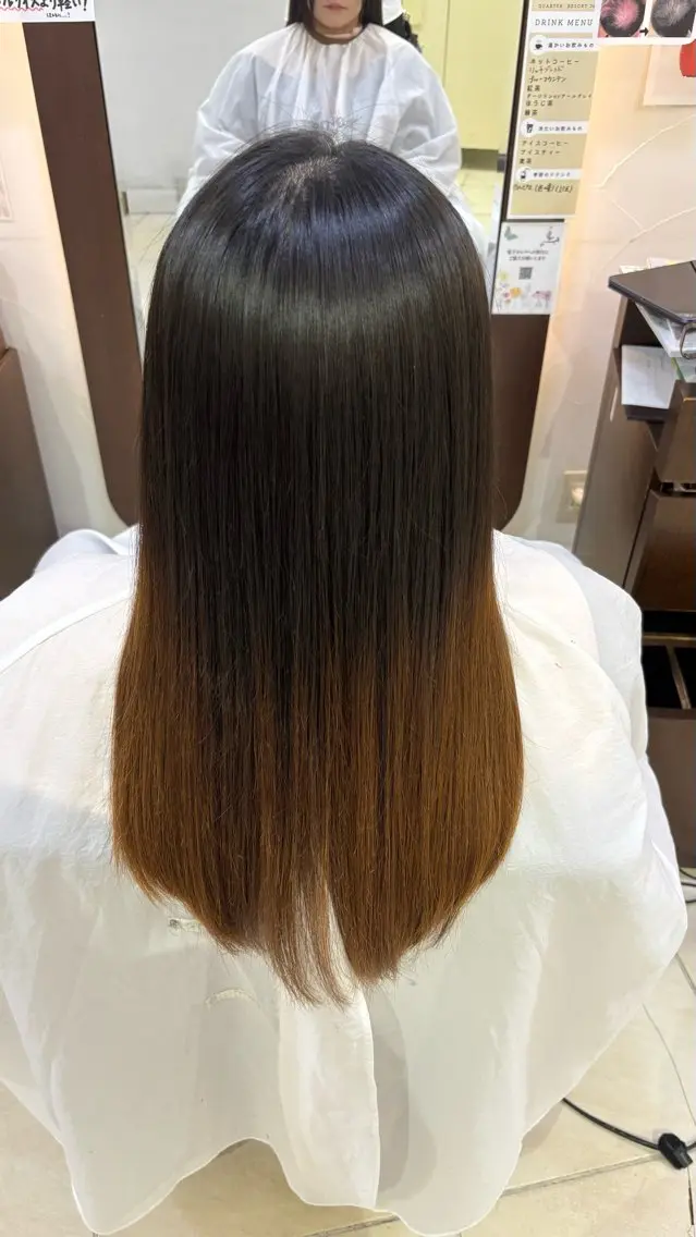 ロング 縮毛矯正 中崎 楓菜のヘアスタイル