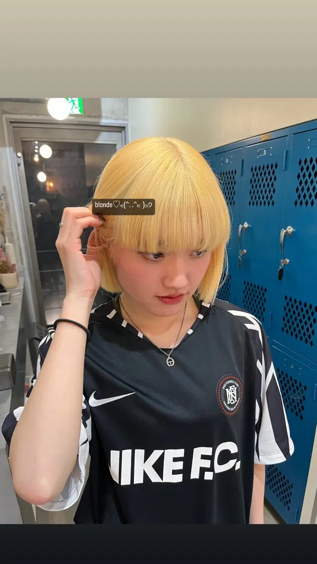 ショート カラー 抜きっぱなしブロンド ブロンド ヘアカラー 韓国ボブ/ハッシュ カットKIRAのヘアスタイル