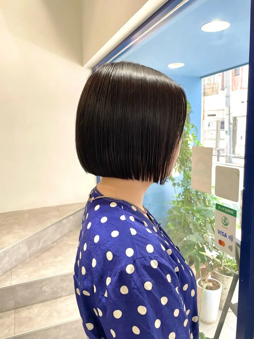 ショート カラー カット ヘアカラー トリートメント 山本 佳奈のヘアスタイル