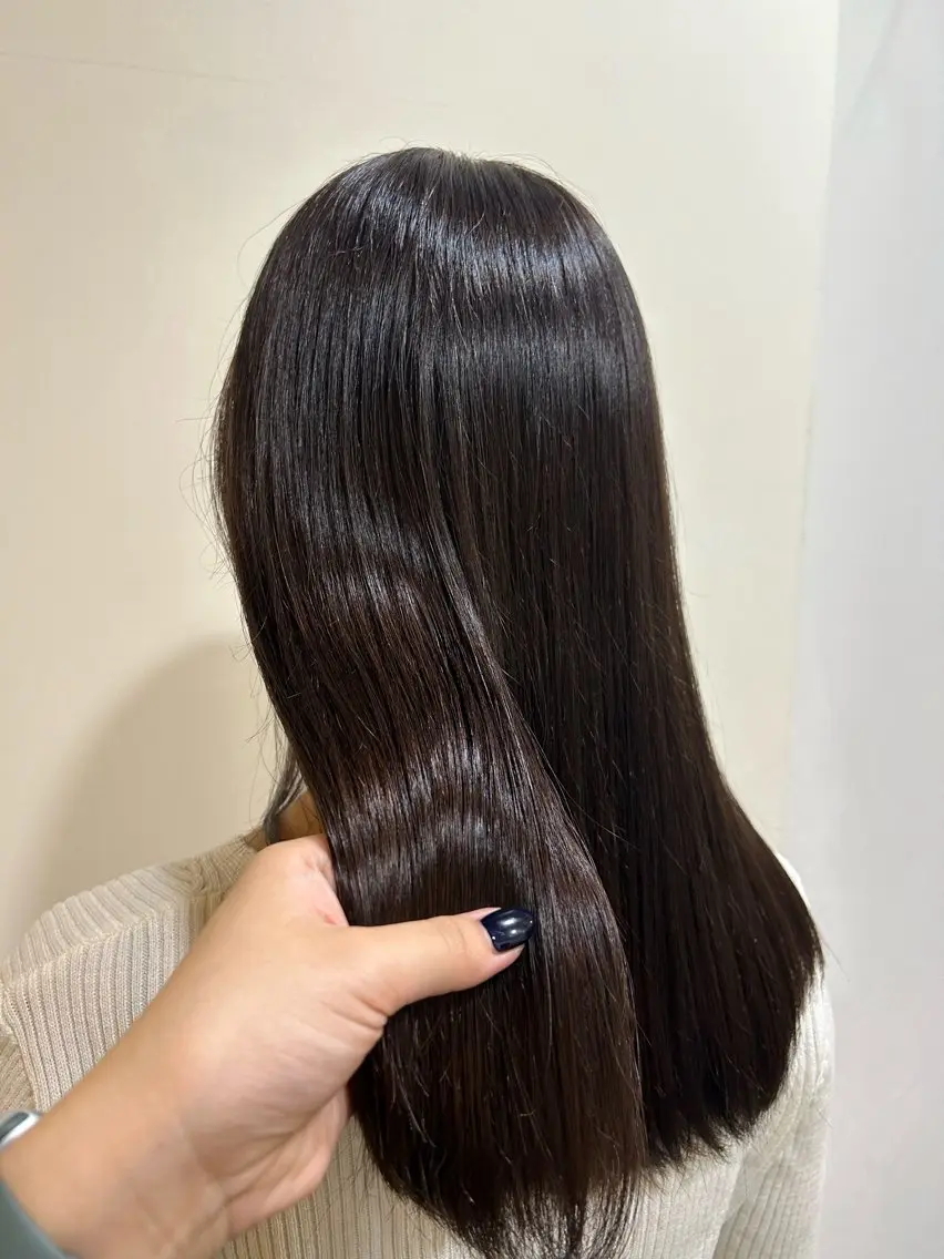 ロング カラー ナチュラル大人っぽい スタイル　MAORIのヘアスタイル