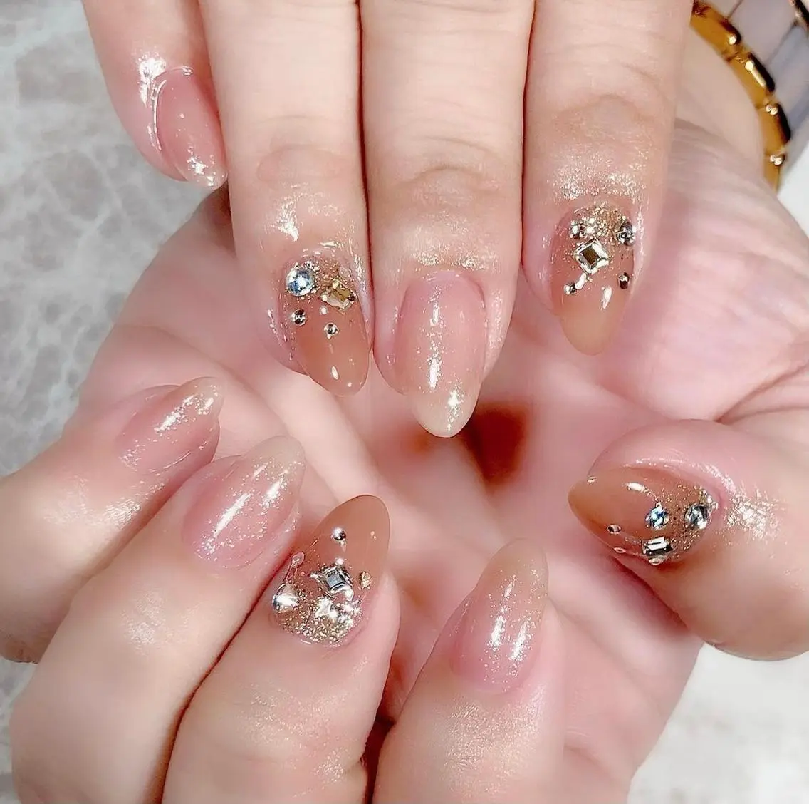 ネイル キラキラネイル Nail Salon CIARAのネイルデザイン