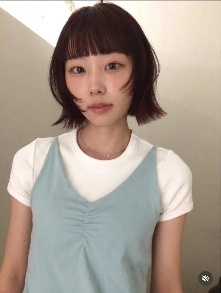 ショート カラー 山田 麻椰のヘアスタイル