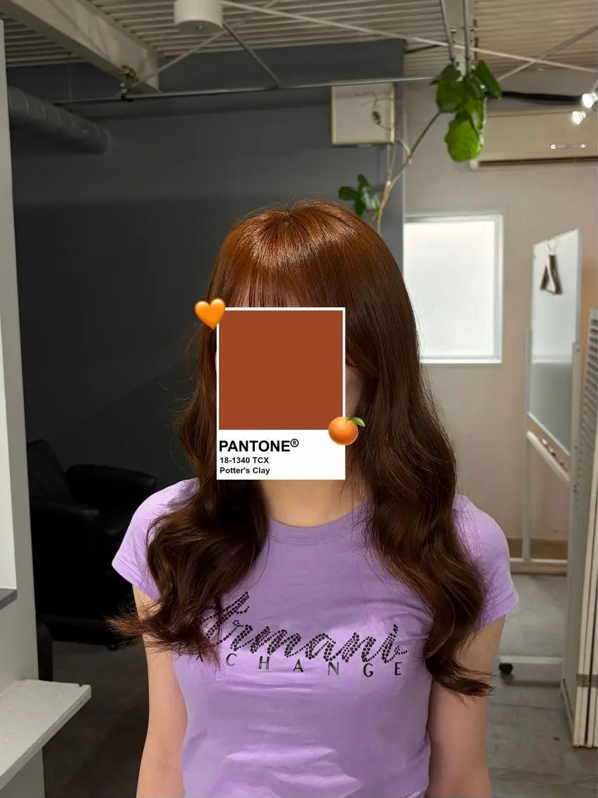 ワンカラー+カット(レディースボブ以上か前髪カットのみ)の写真