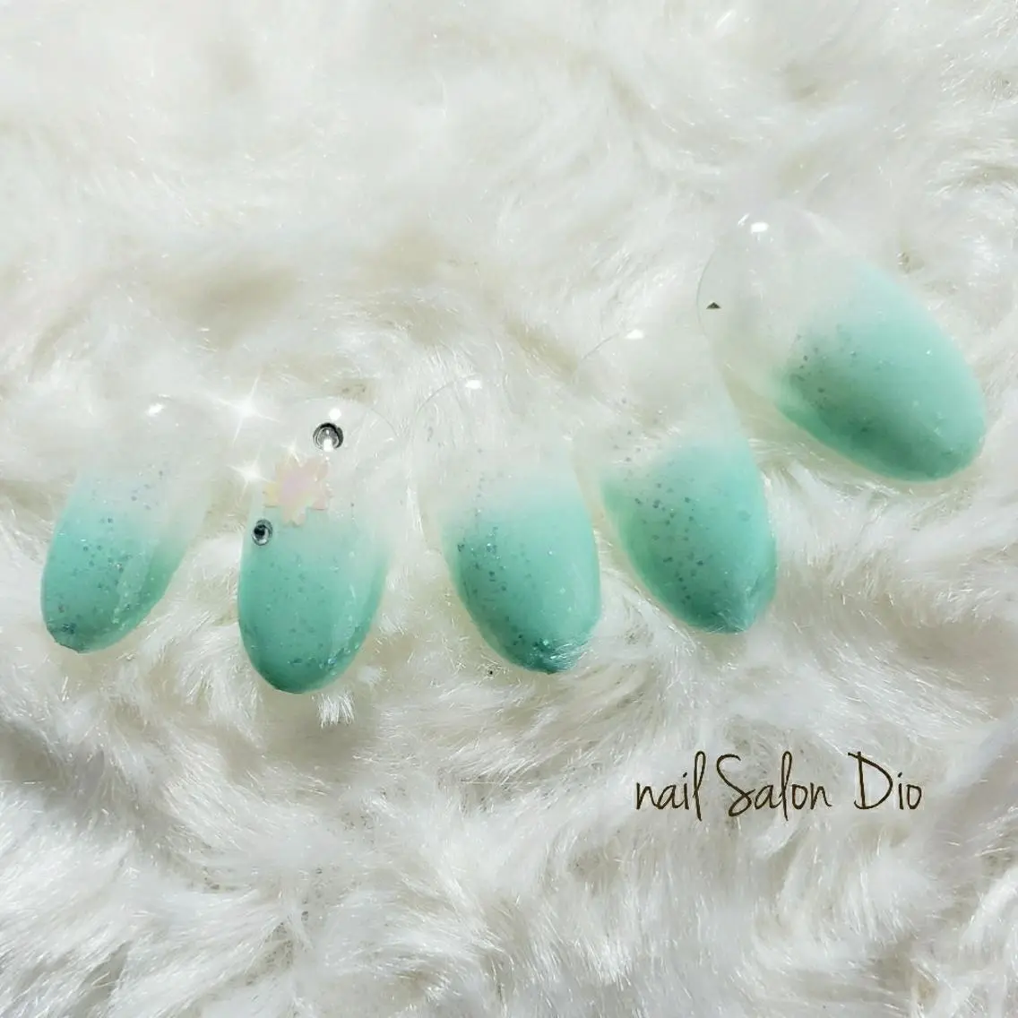ネイル ハンドネイル Nail salon Dioのネイルデザイン