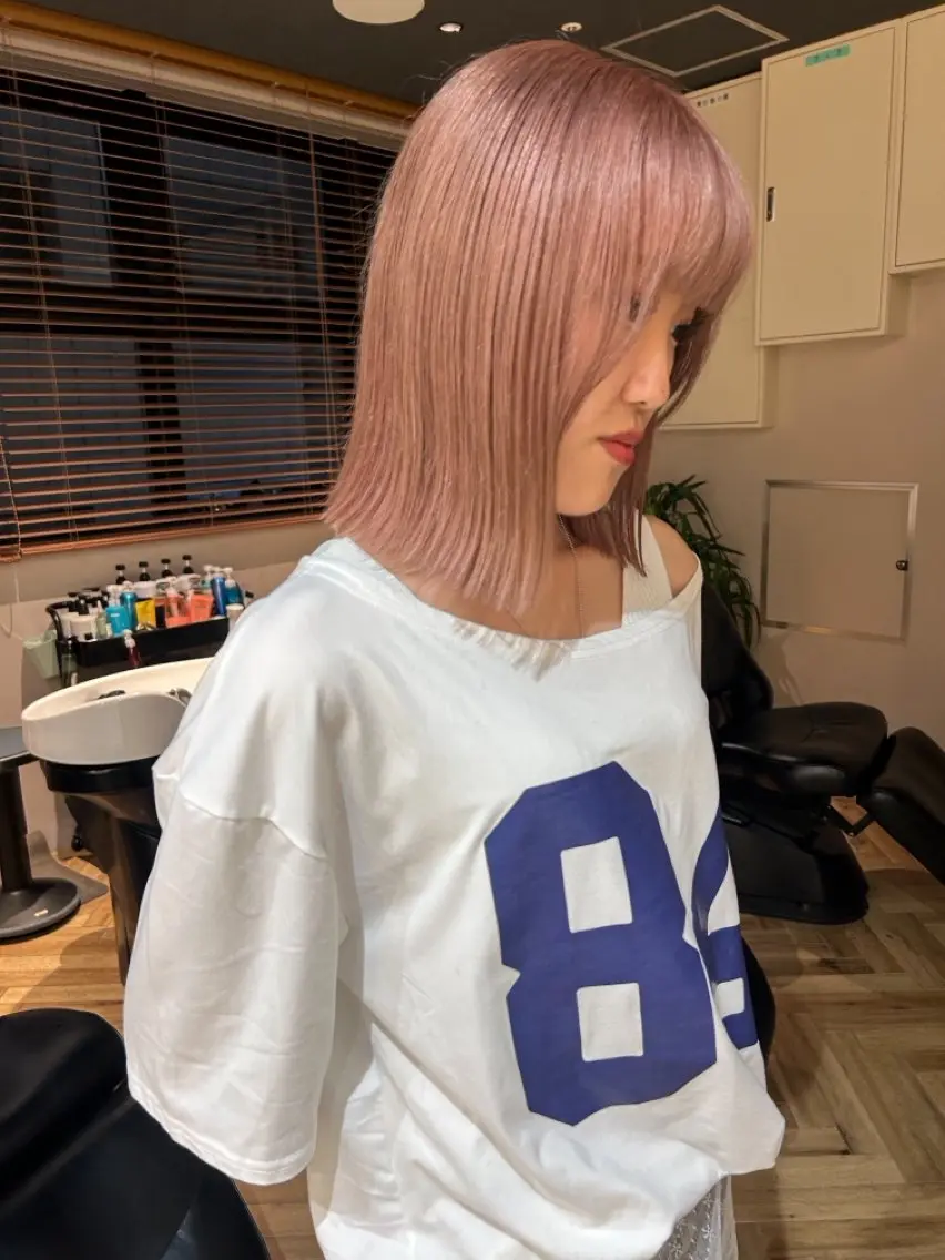 ミディアム カラー 山本 沙来のヘアスタイル