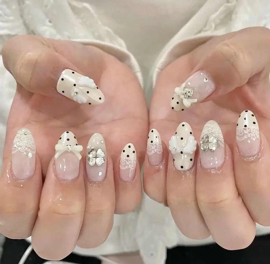 ⭐️人気NO.3⭐️ケア込み・アートやり+パーツつけ放題💅🥰の写真