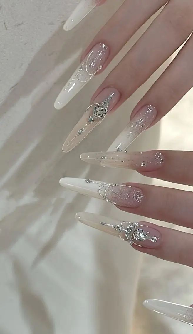 ネイル ハンドネイル スカルプ専門店 D-Beautyのネイルデザイン