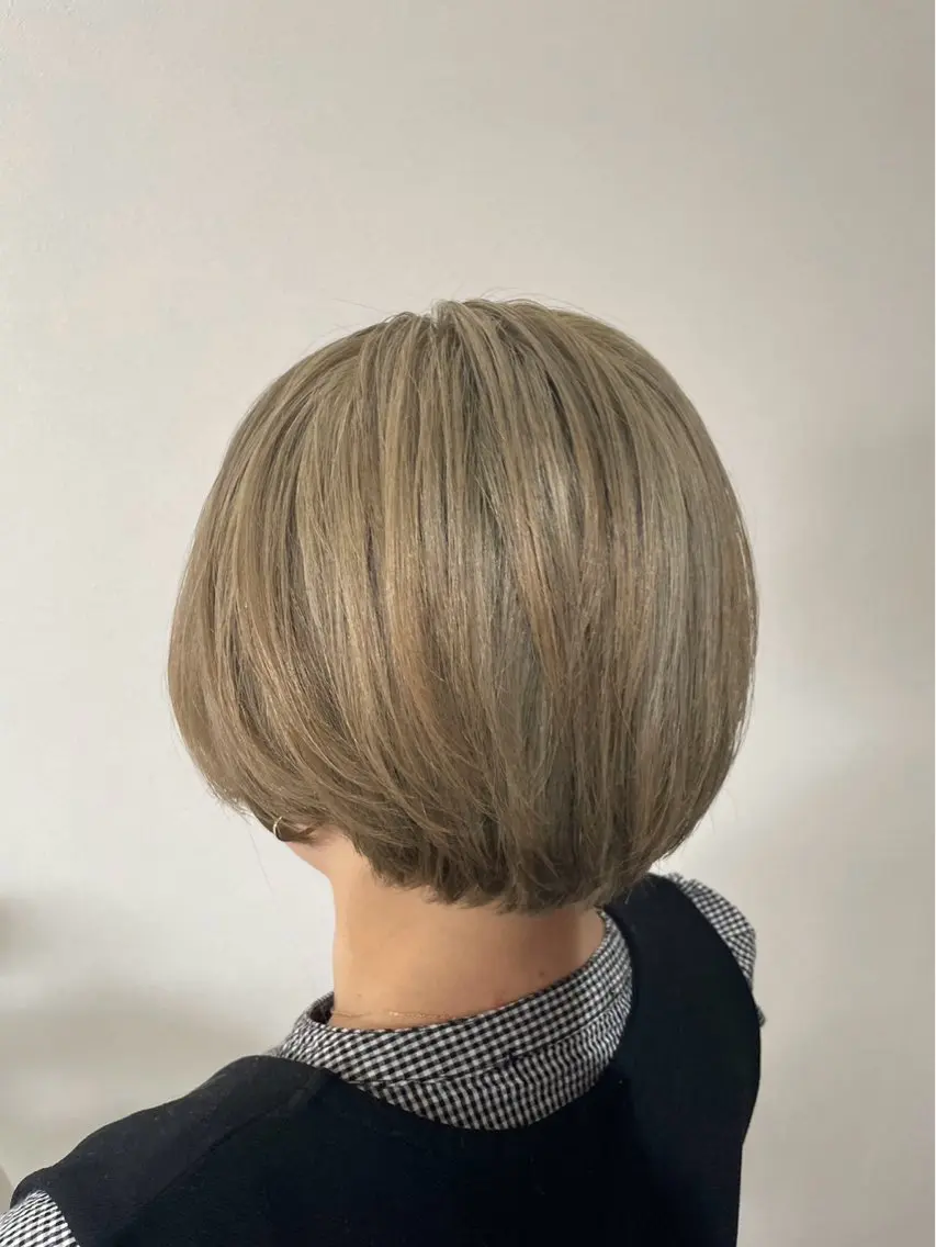 ショート Re room. erikaのヘアスタイル