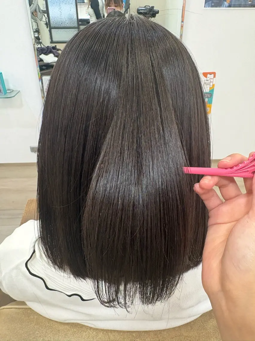セミロング トリートメント 栗田 優月のヘアスタイル