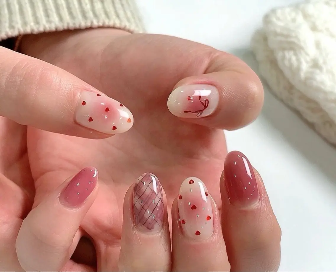 ネイル チークネイル フレンチネイル グラデーション 韓国ネイル マグネットネイル Hana Nailのネイルデザイン