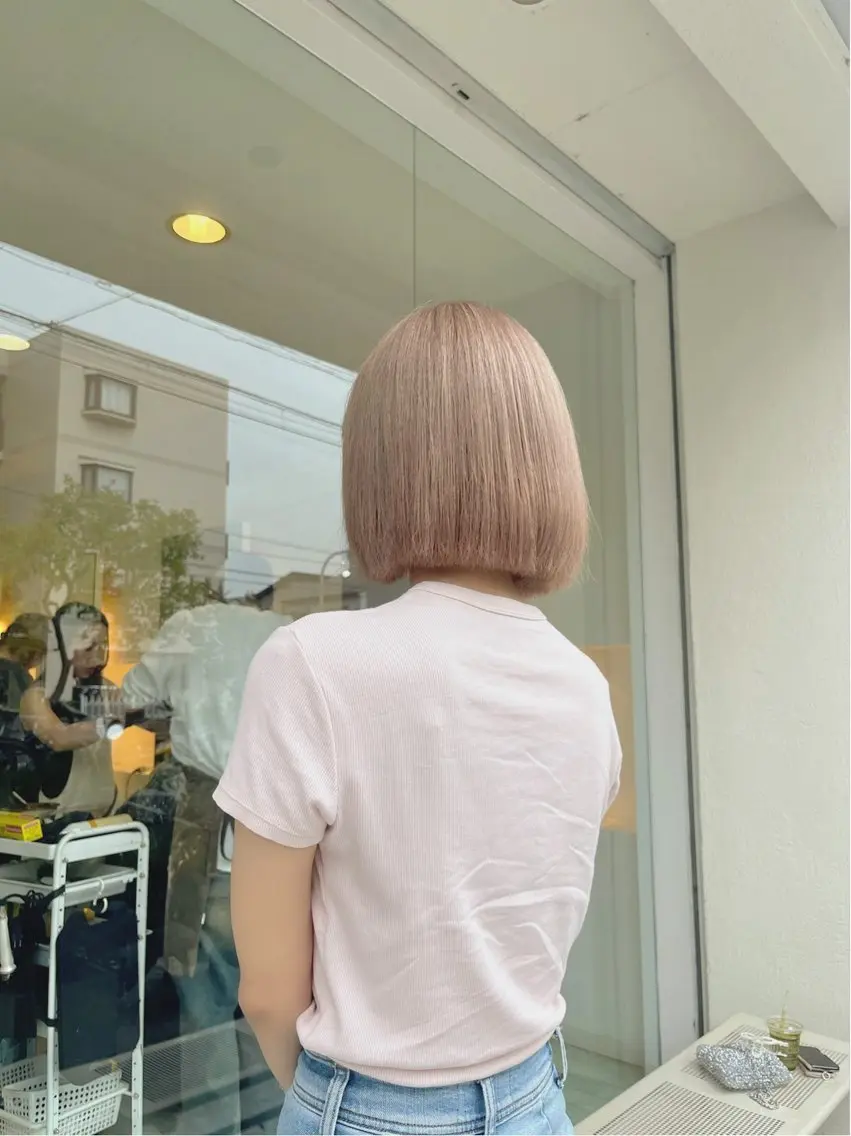 カラー ダブルカラー TIDEHAIR りょうたボブ募集のヘアスタイル