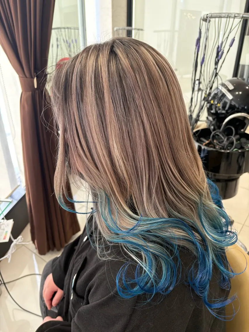 ロング カラー 高橋 久美子のヘアスタイル