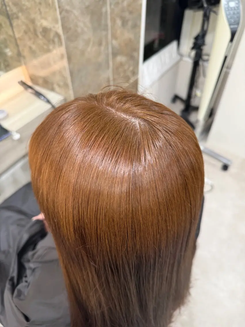 セミロング カラー ブリーチ ダブルカラー ブリーチなしカラー ヘアカラー C H i R iのヘアスタイル