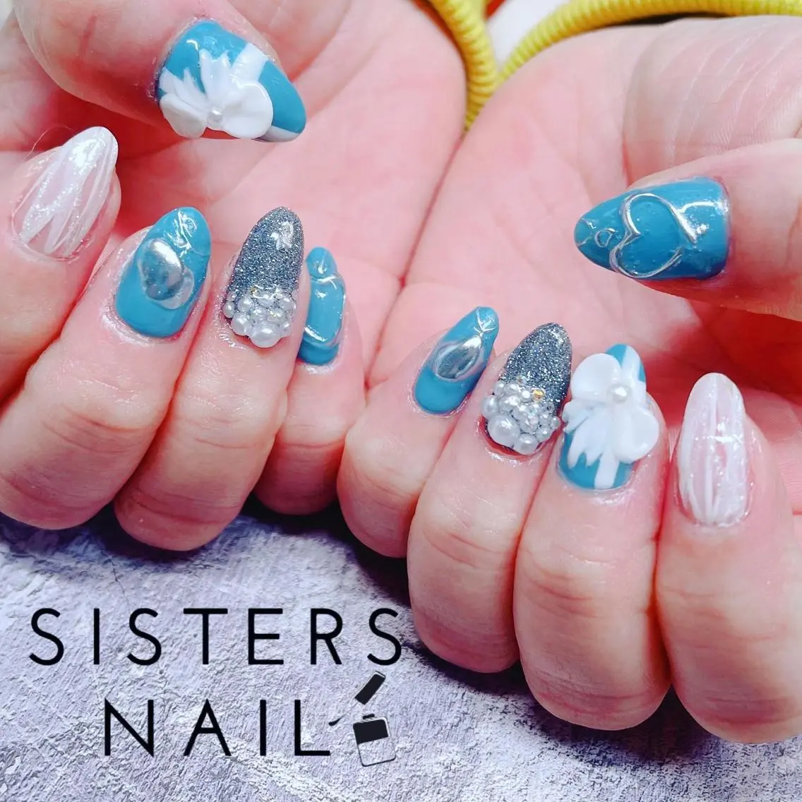 ネイル アートネイル ハート 春ネイル 冬ネイル ハンドネイル ハンドケア sisters nail.fのネイルデザイン