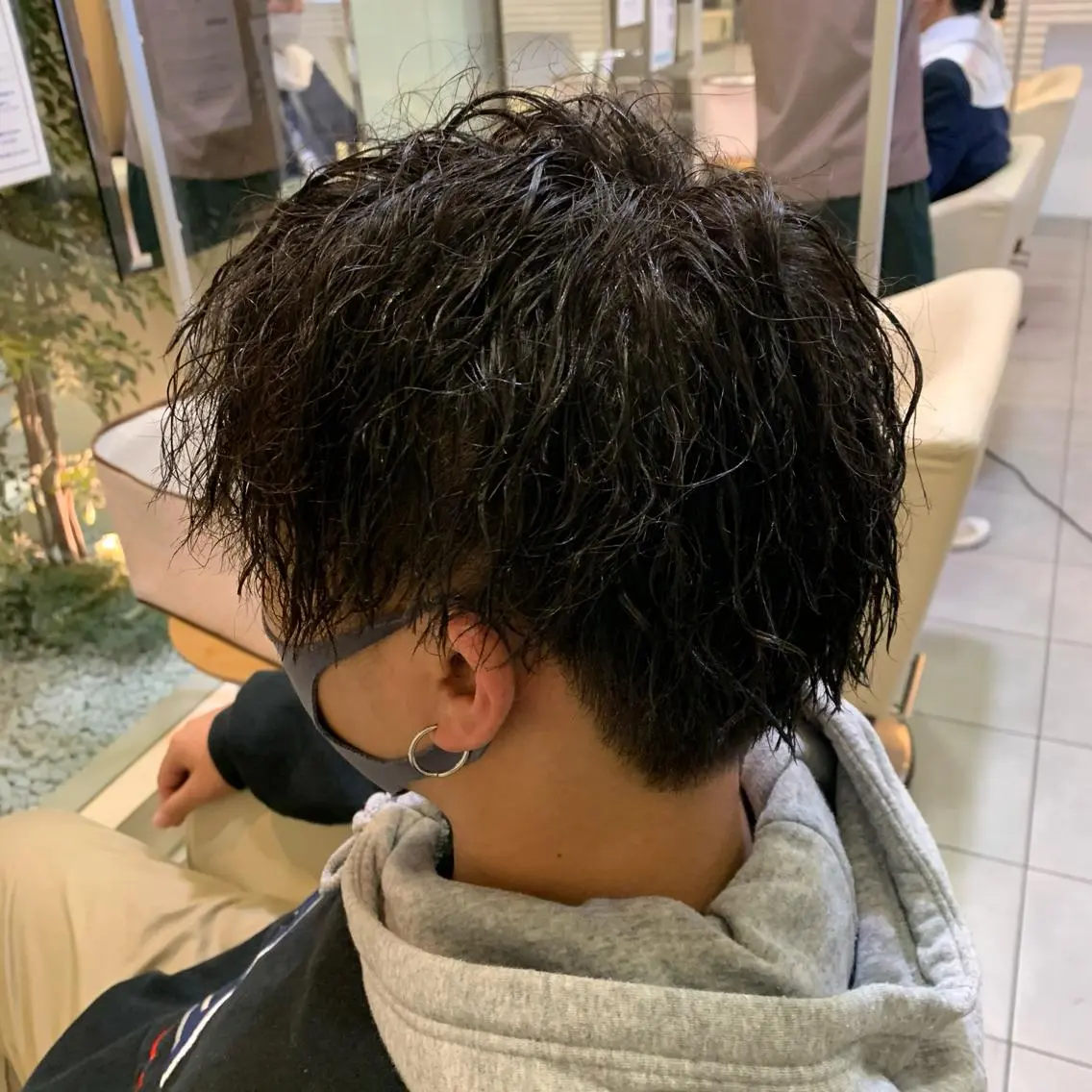ショート メンズ メンズパーマ メンズツイストパーマ ツイストパーマ 金村 綾芽のヘアスタイル