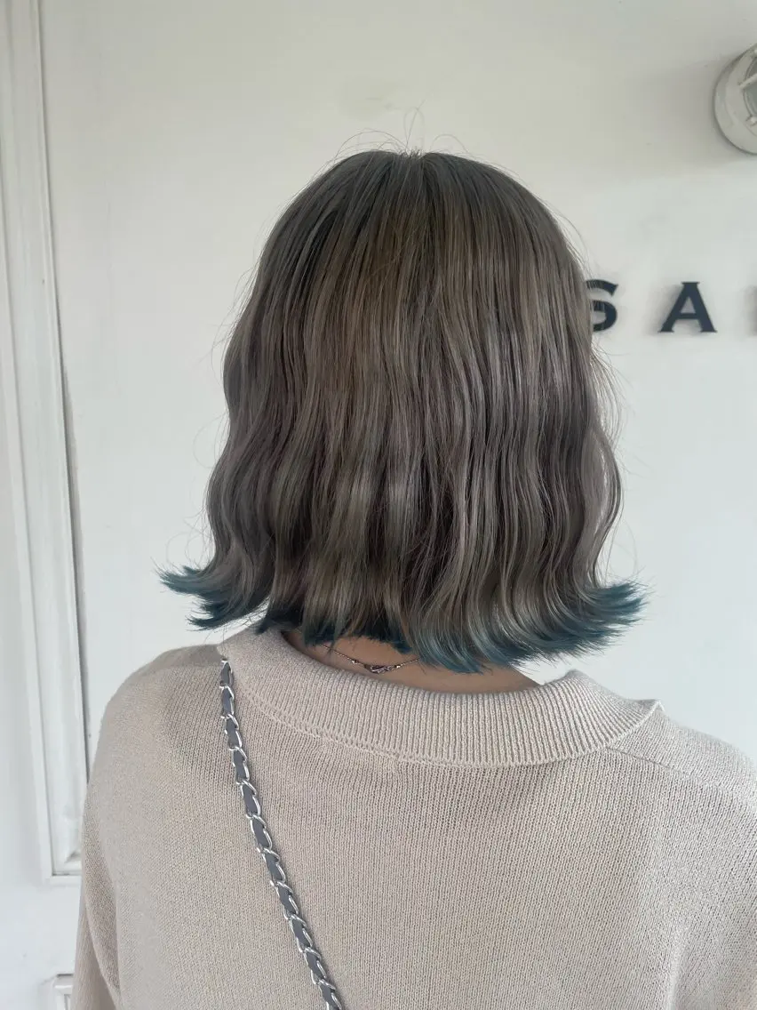 ショート カラー ヘアカラー SARA古賀店 かすみ🐬🩵のヘアスタイル
