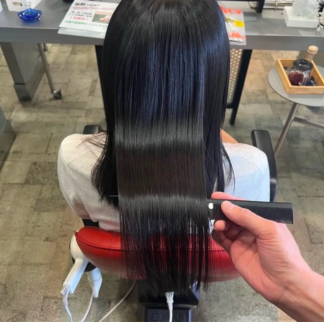 セミロング 髪質改善 トリートメント 渡辺 愛のヘアスタイル