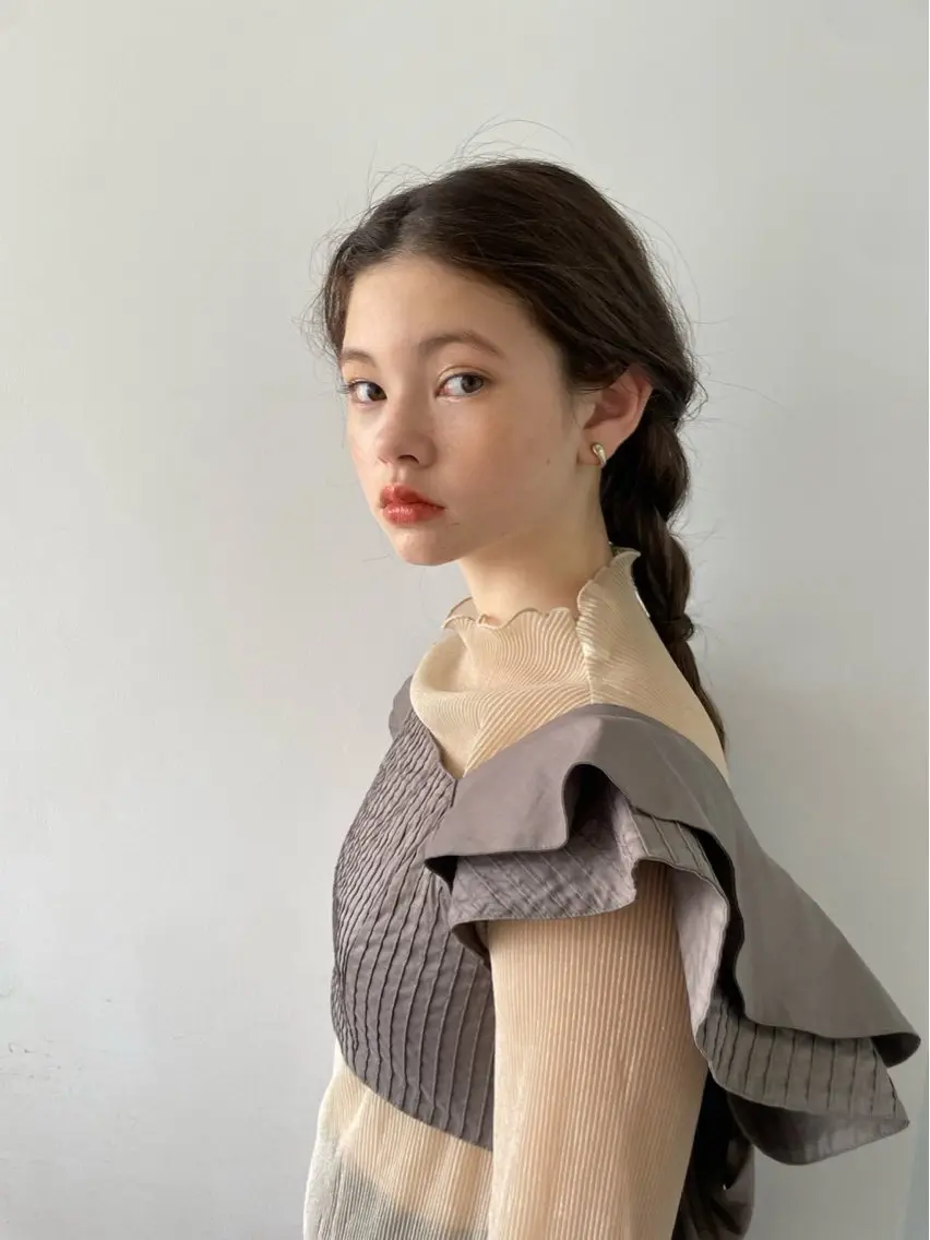 ミディアム カラー ヘアアレンジ ブリーチ ブリーチなしカラー 縮毛矯正 カットモデル募集‼️ kotono🪿のヘアスタイル