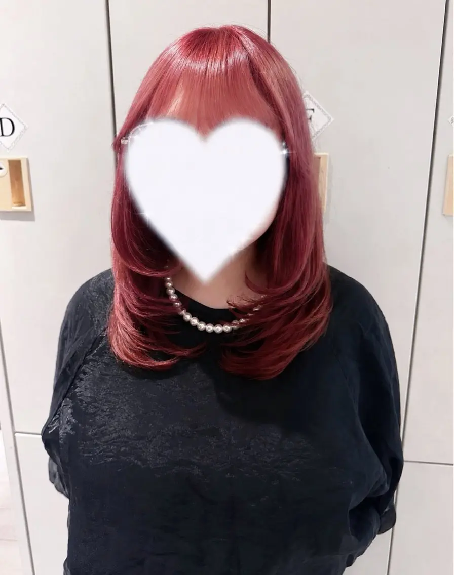 セミロング カラー ピンクカラー ヘアカラー chou-chou / Kiraのヘアスタイル