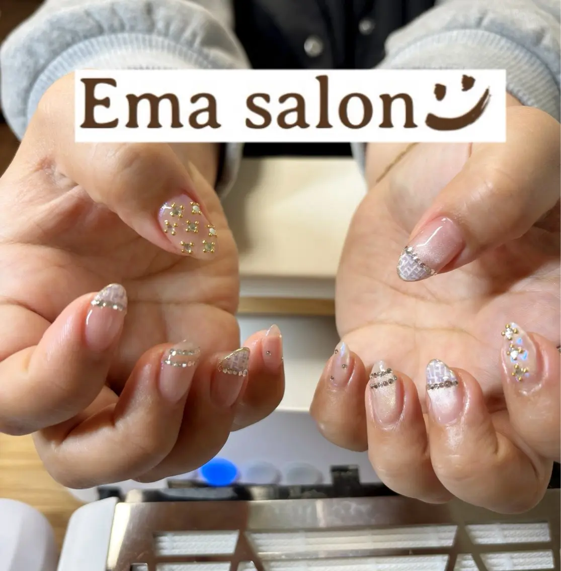 ネイル キラキラネイル 持ち込み 春ネイル ストーンネイル ハンドネイル Ema salon hiromiのネイルデザイン