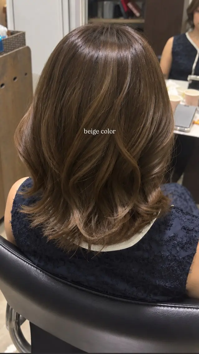 カラー ベージュカラー ヘアカラー Helena_りお 透明感カラー/まつパのマツエク・マツパデザイン