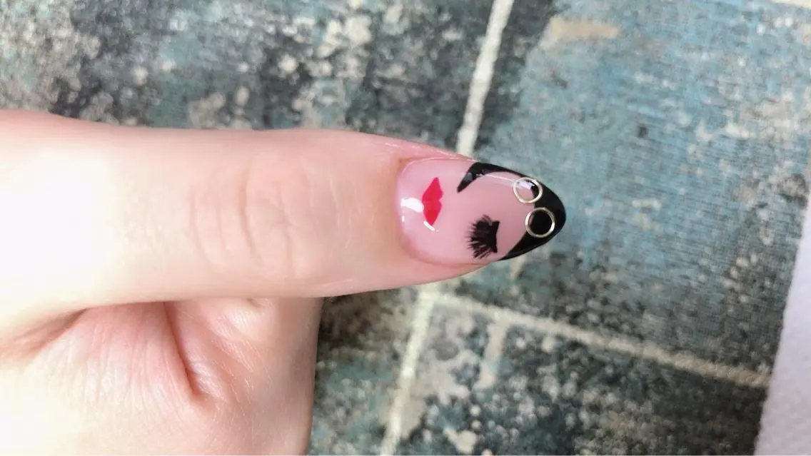 ネイル gorella Ａのネイルデザイン