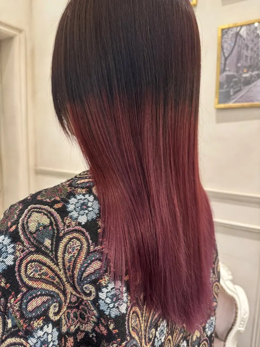 ロング カラー グラデーションカラー 新宿 小野田圭汰のヘアスタイル