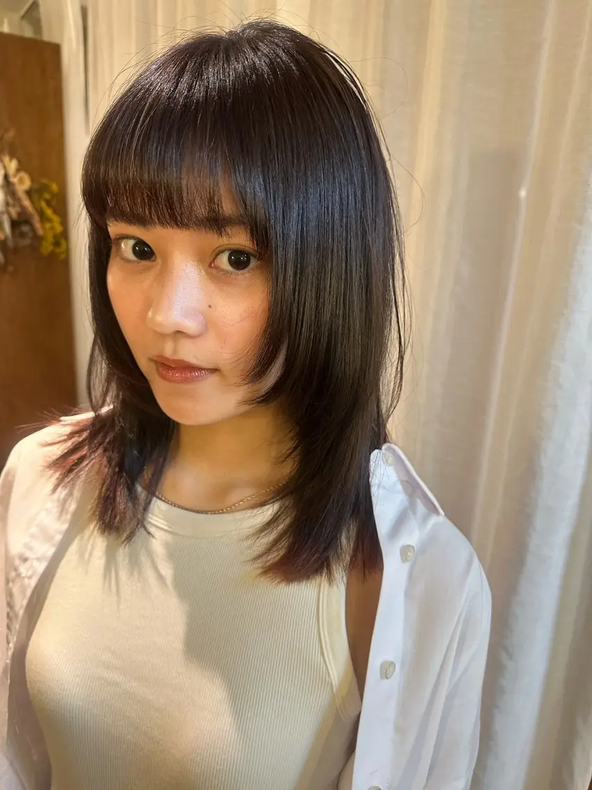 ミディアム かつやま めいのヘアスタイル