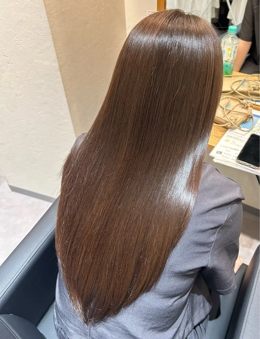 ロング カット ヘアカラー 堀 日次のヘアスタイル