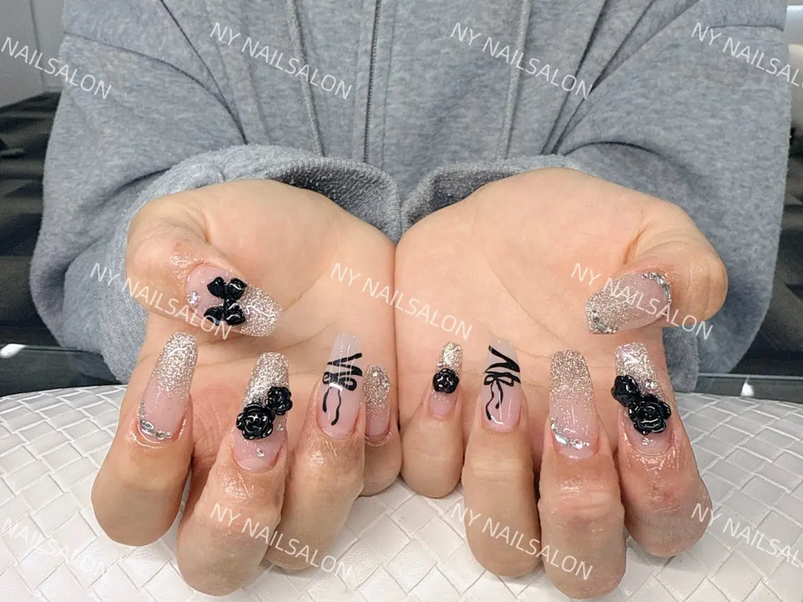 ネイル 長さ出し フットネイル フレンチネイル ジェルネイル ガーリー ハンドネイル NYネイルサロン 千葉中央店のネイルデザイン