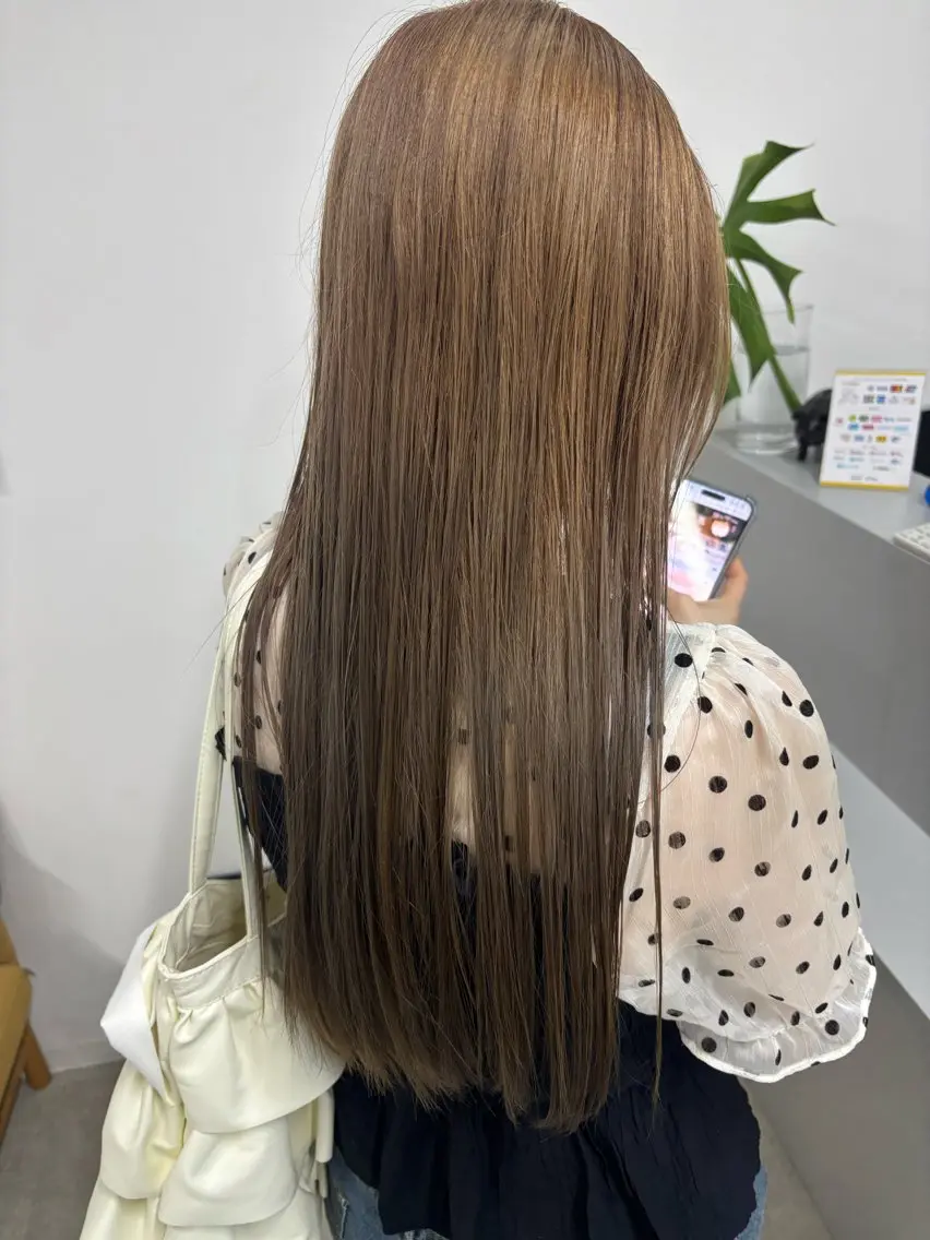 ロング カラー pers'lov yoneyaのヘアスタイル