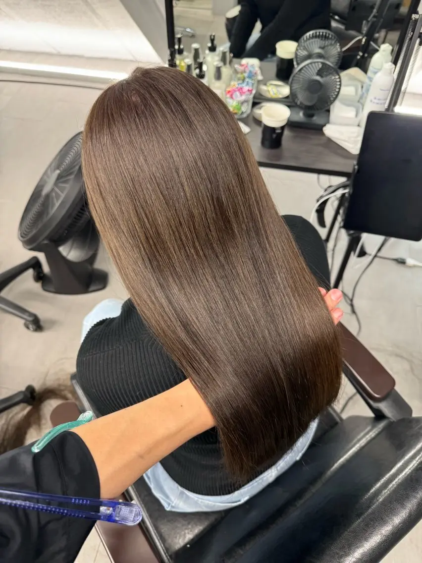 【エリア最安値✨技術向上モデル✂️】【明るくしたい方、明るさを変えたくない方大募集⭐️⠀】スタイリング込みワンカラー🌈の写真