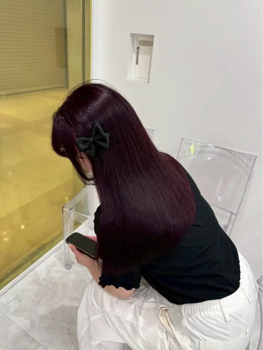 ロング カラー ヘアカラー トリートメント うる艶ワンホン/ HINANO🩶のヘアスタイル
