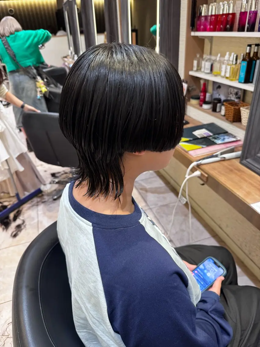 ショート カット 🐺ウルフ× ハイトーン🐺MOEのヘアスタイル