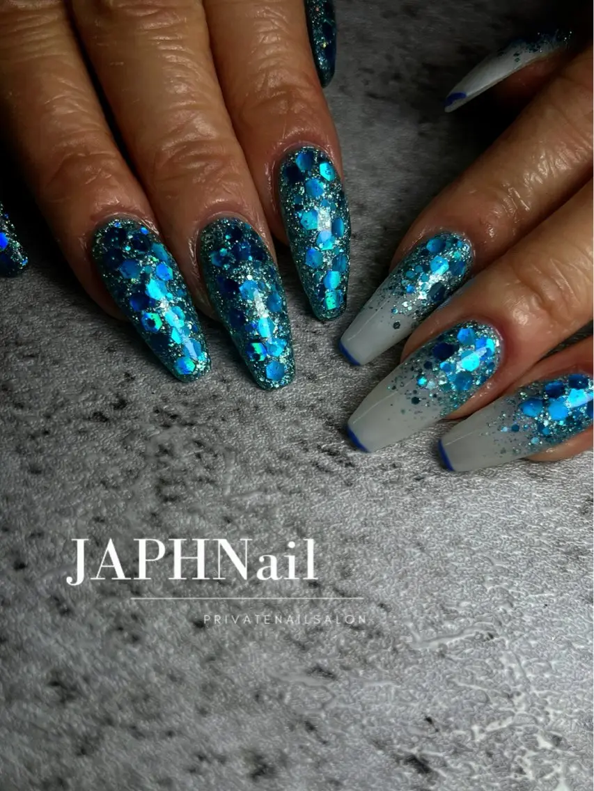 ネイル キラキラネイル 夏ネイル NailSalon /JAPHのネイルデザイン