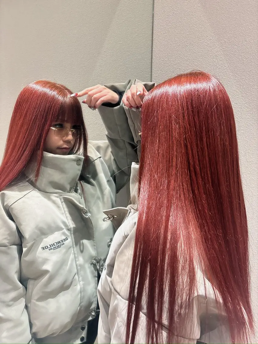 ロング ヘアカラー ブリーチ🌟レイヤー 🎠KANON🎡のヘアスタイル