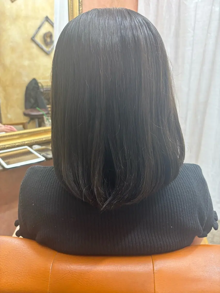 ヘアカラー 大本 涼風のヘアスタイル