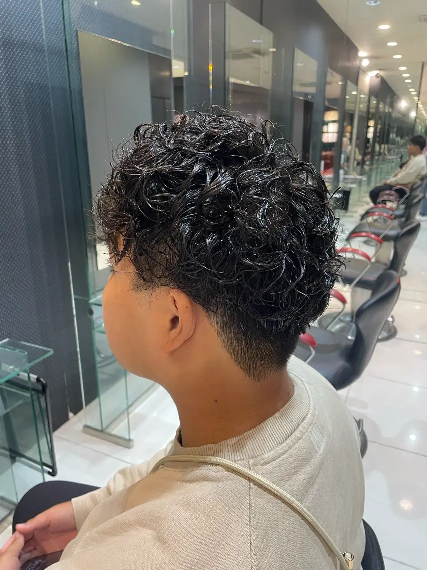 メンズ カット パーマ トリートメント 松葉 小春のヘアスタイル