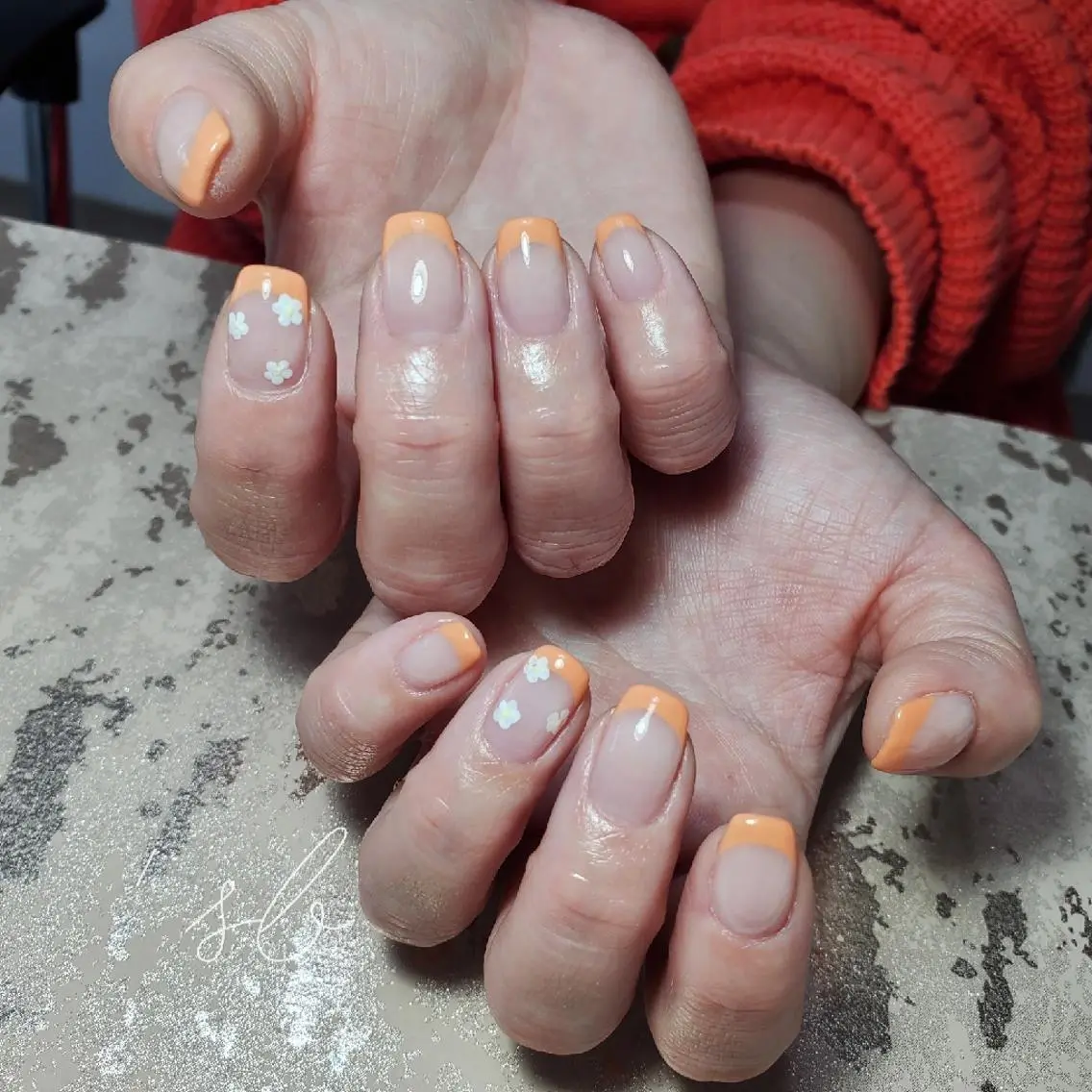 ネイル ハンドネイル フットネイル nailroom sb𓈒𓂂𓏸のネイルデザイン