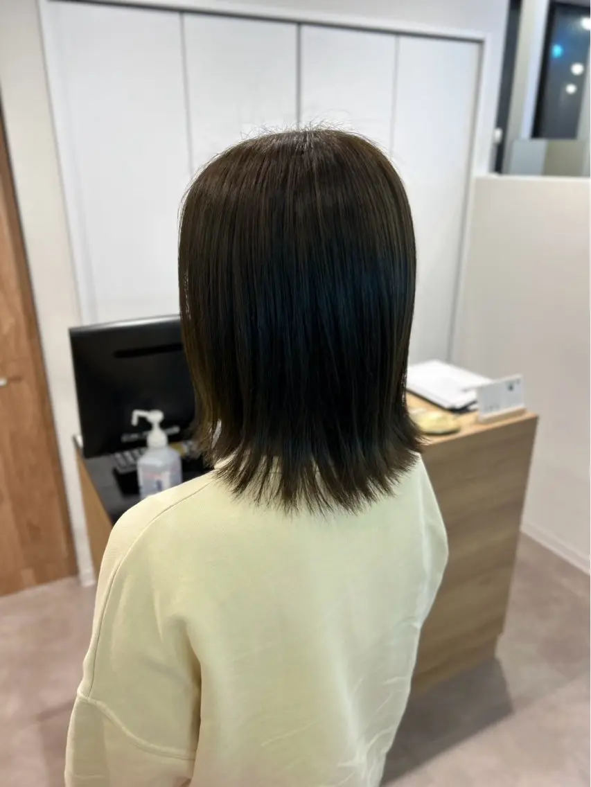 🫧カット+艶カラー+水分補給トリートメント🫧の写真
