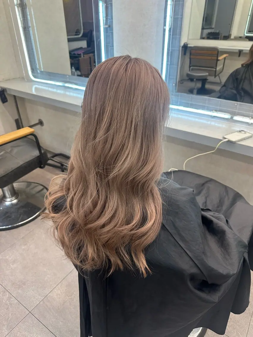 ロング カラー ヘアカラー スミカ📍 TTMIST 表参道のヘアスタイル