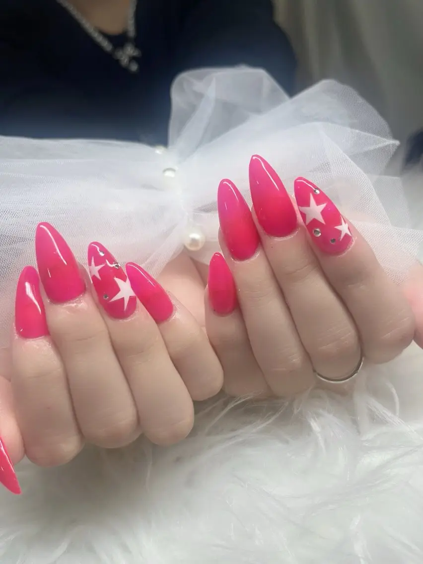 ネイル ハンドネイル YOLO NAILのネイルデザイン