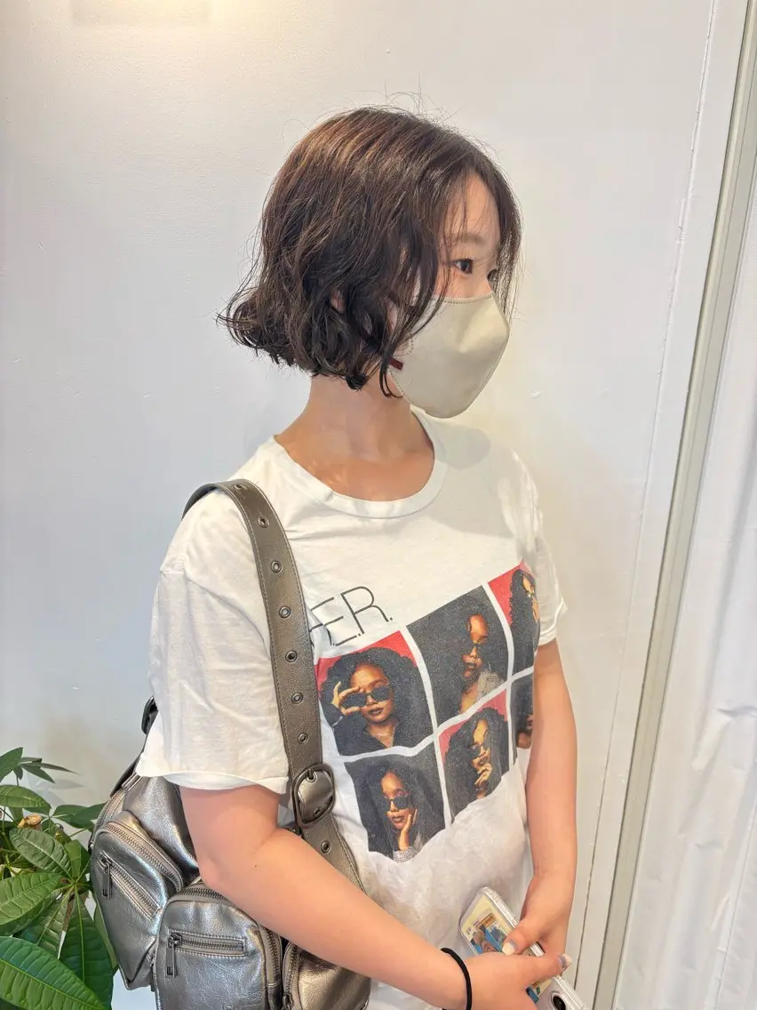 ショート パーマ カット パーマ 鍋嶋 涼香のヘアスタイル