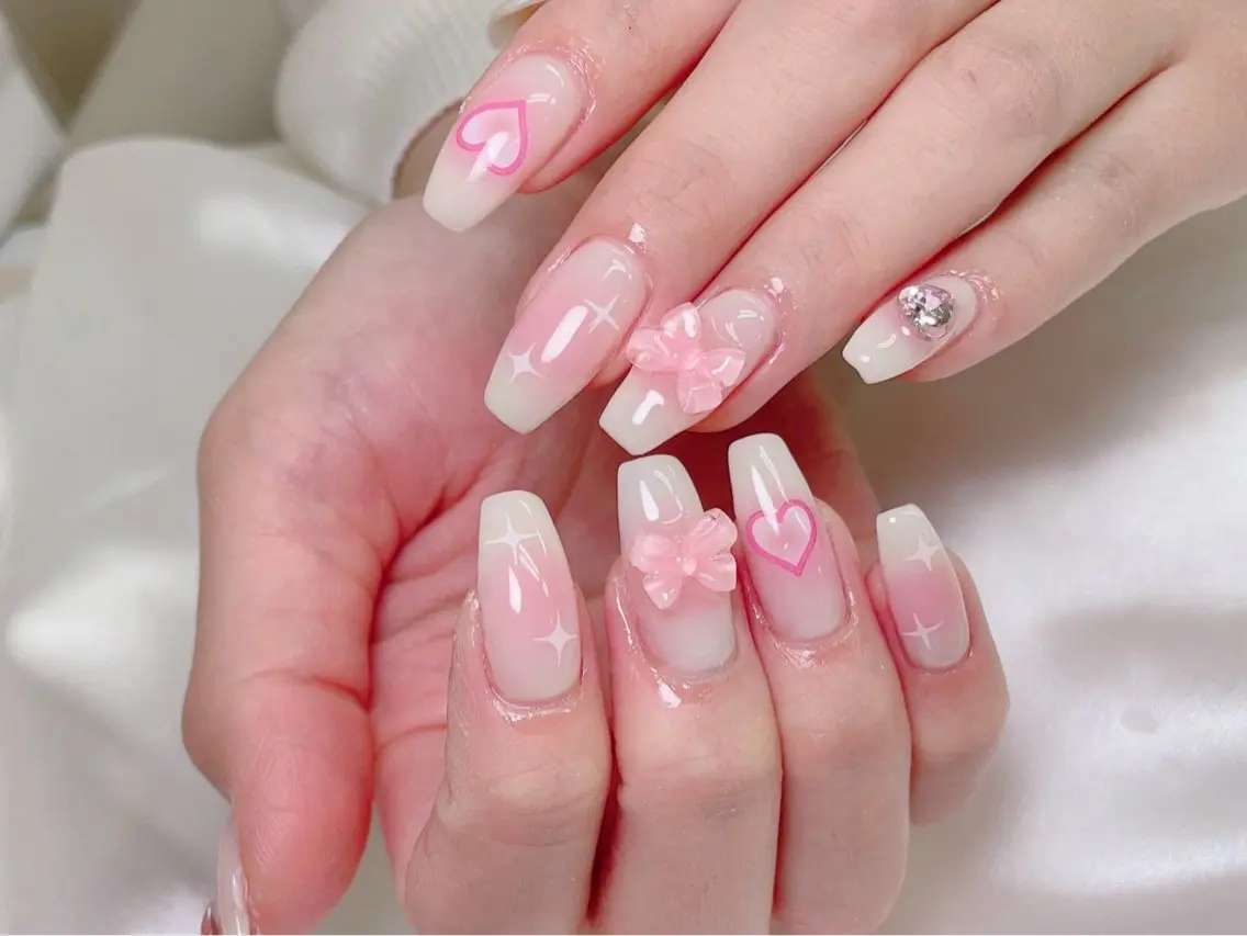 ネイル ハンドネイル lucky nail 歌舞伎町のネイルデザイン