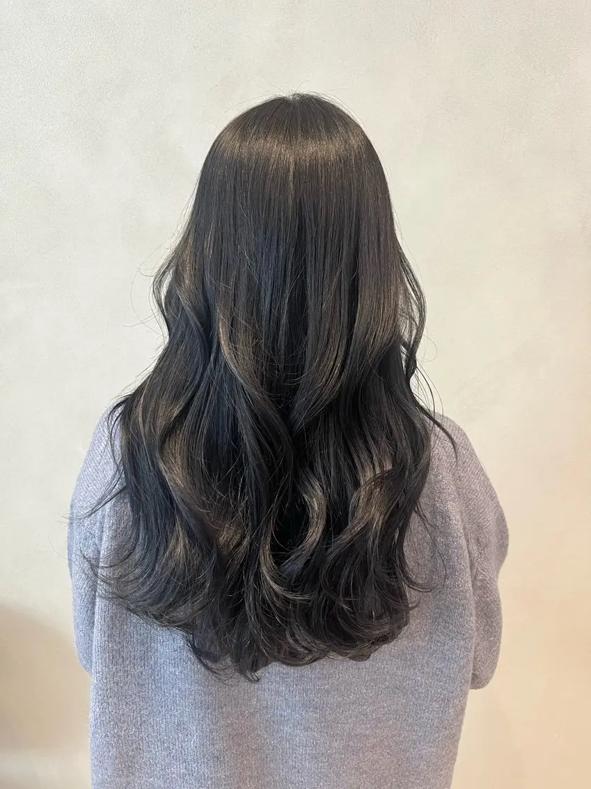 ロング カット ヘアカラー *Zina S * Natsukiのヘアスタイル