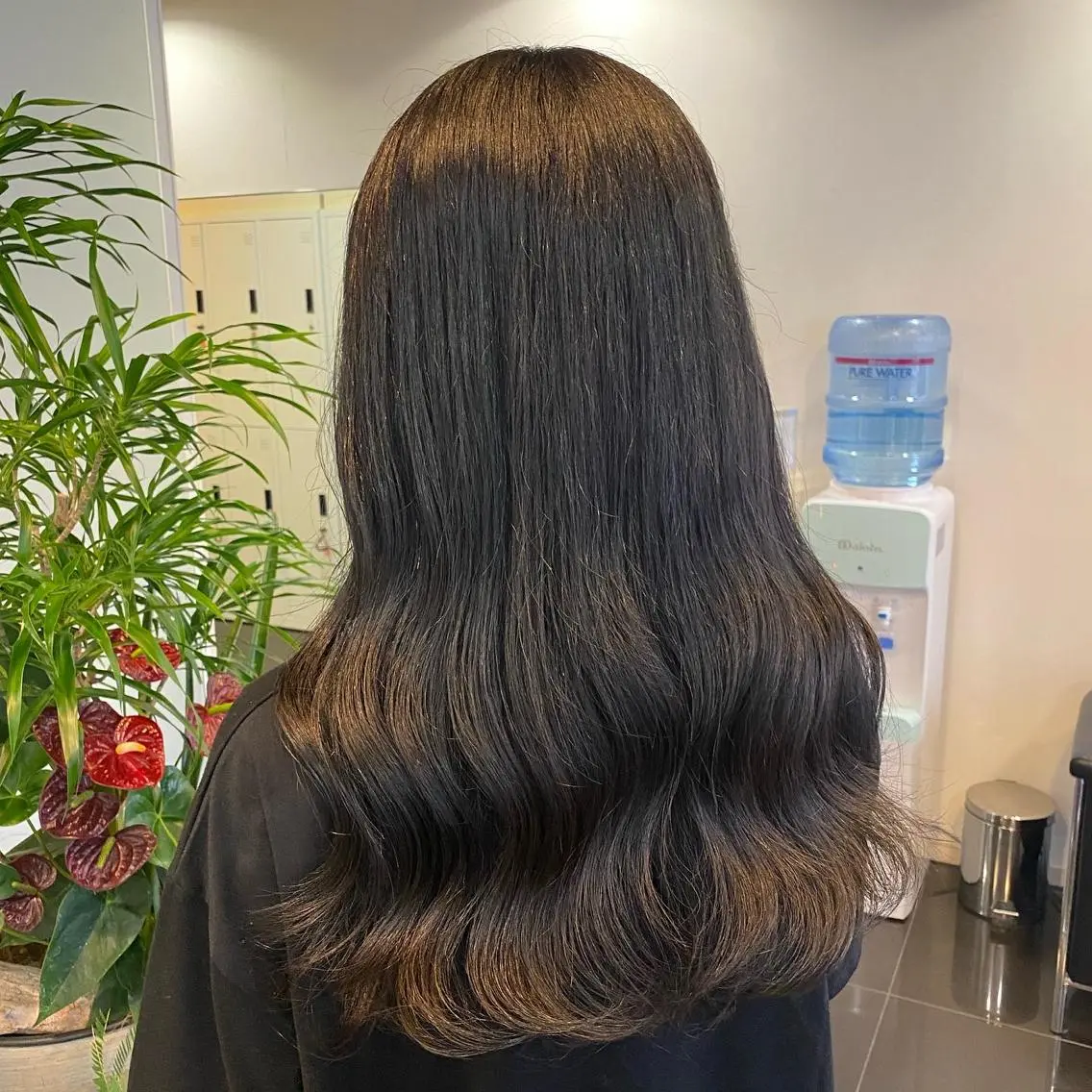 カラー 黒髪 ブルーカラー ブルーブラック 暖色カラー /ヘアアレンジ/花鈴のヘアスタイル