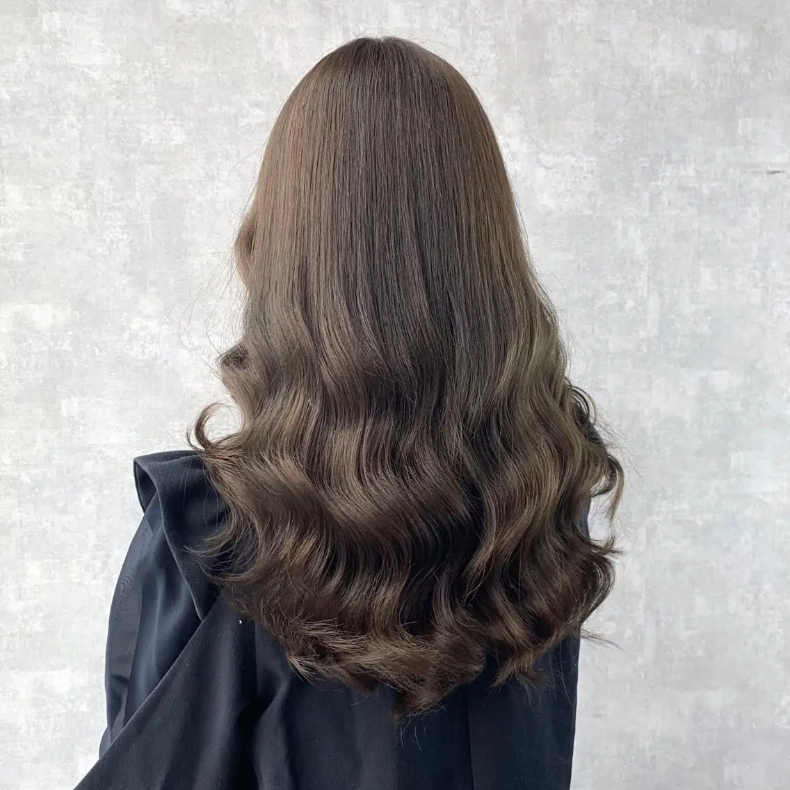 ロング カラー ブリーチ ブラウンカラー グレージュ ブリーチなしカラー ヨシンモリ K-POP好き美容師 🇰🇷Kai.Yのヘアスタイル