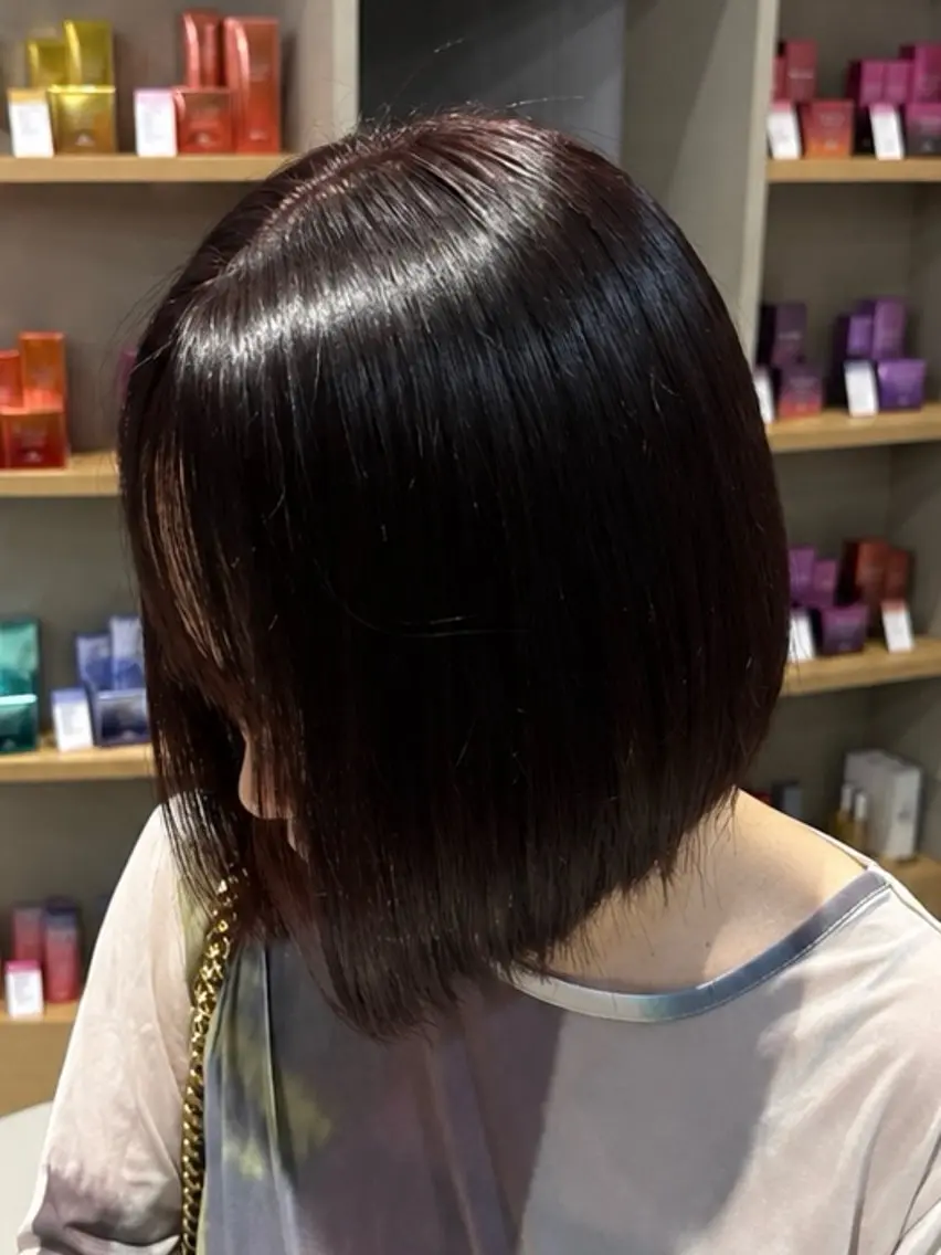 ショート ヘアカラー 加藤 月渚のヘアスタイル