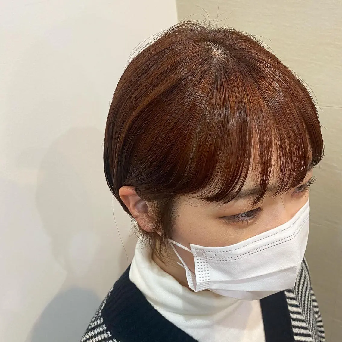 ショート カラー ブラウンカラー オレンジ オレンジブラウン あやめ【顔まわり/レ イヤー/柔らかカラ】のヘアスタイル
